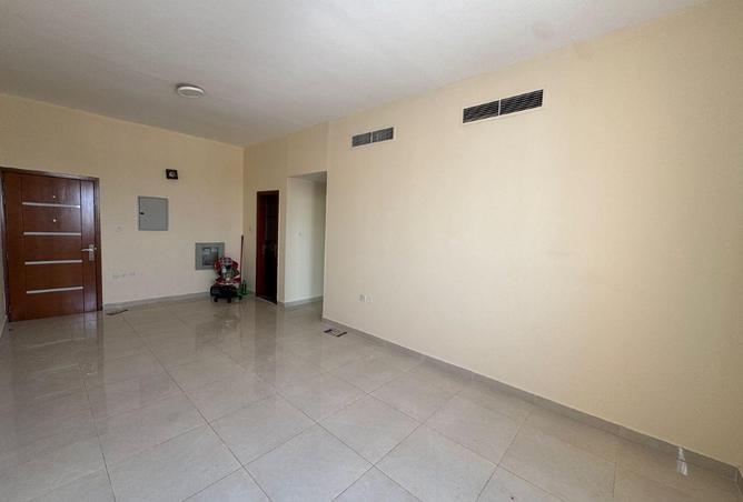 58585976 - Property Image 2