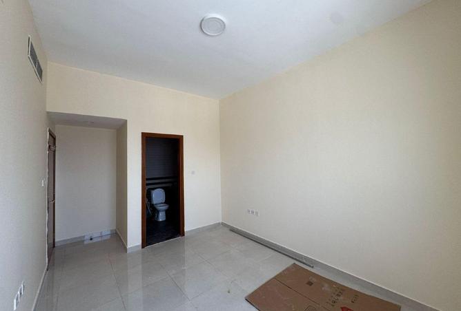 58585976 - Property Image 3