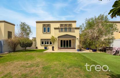 Villa - 3 Bedrooms - 4 Bathrooms for rent in District 6 - Jumeirah Park - Dubai Villa - 3 Bedrooms - 4 Bathrooms for rent in District 6 - Jumeirah Park - Dubai