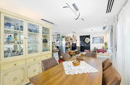 Villa - 3 Bedrooms - 4 Bathrooms for sale in Springs 11 - The Springs - Dubai