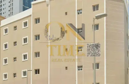 عمارة بالكامل - 8 غرف نوم - 8 حمامات للبيع في مساكن كورنيش عجمان - طريق كورنيش عجمان - عجمان