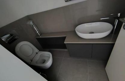 Apartment - 1 Bedroom - 2 Bathrooms for rent in Vida 2 - Vida Residences - Aljada - Sharjah