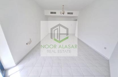 Apartment - 3 Bedrooms - 3 Bathrooms for rent in Silver Home Building - Hor Al Anz - Deira - Dubai Apartment - 3 Bedrooms - 3 Bathrooms for rent in Silver Home Building - Hor Al Anz - Deira - Dubai