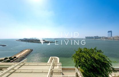 Apartment - 3 Bedrooms - 4 Bathrooms for sale in Beach Vista Tower 1 - Beach Vista - Emaar Beachfront - Dubai Harbour - Dubai