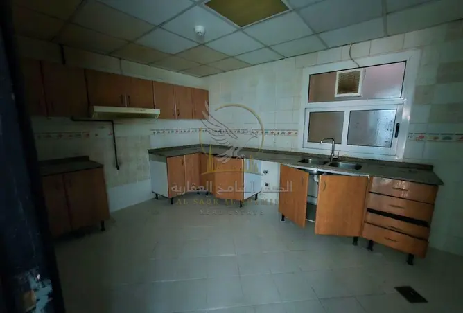 161896104 - Property Image 2