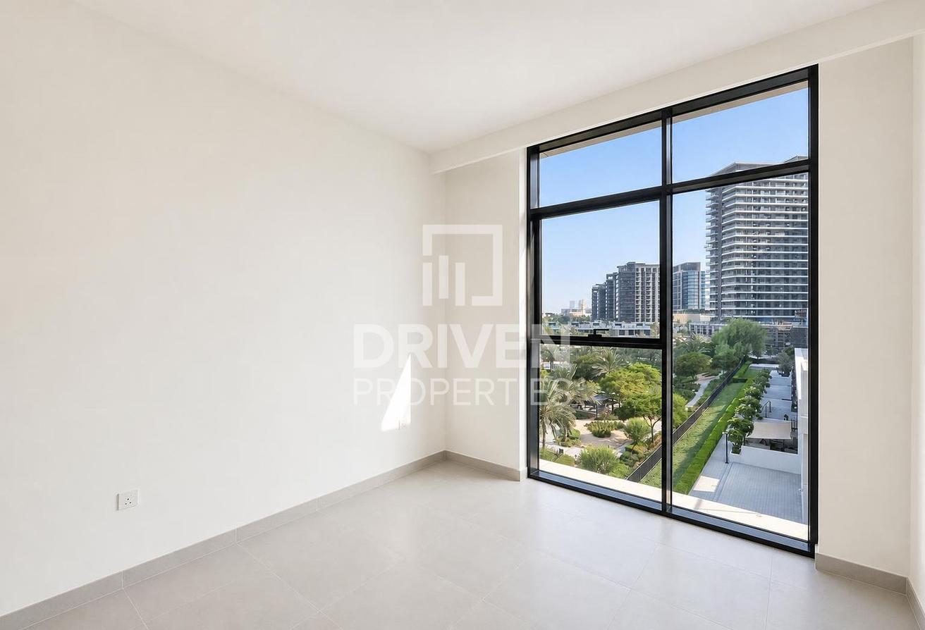 Stylish | Modern Home | Scenic Golf Course Views photo 8