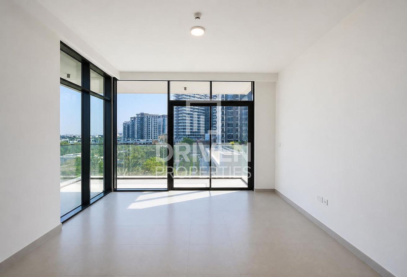 Stylish | Modern Home | Scenic Golf Course Views photo 2