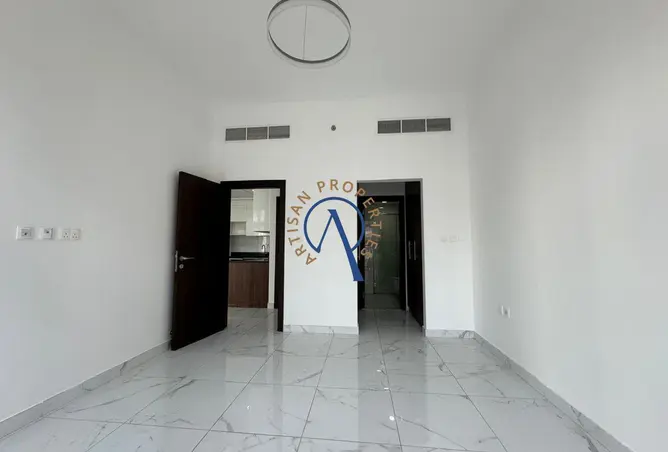161864064 - Property Image 2