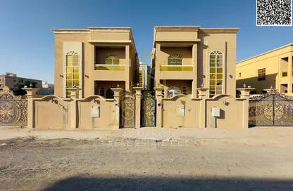 Villa - 5 Bedrooms - 7 Bathrooms for sale in Al Rawda 1 - Al Rawda - Ajman