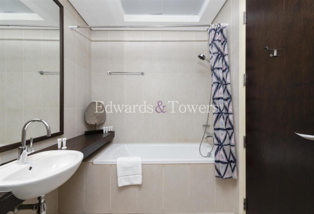 Large 3BR+Maid | Sea View | Furn/Unfurn photo 23