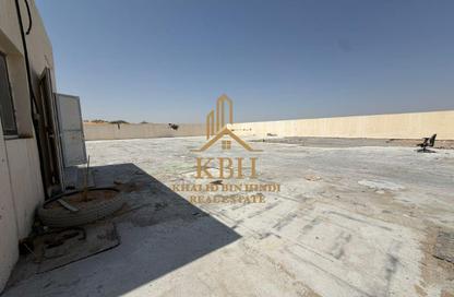 Land - Studio for rent in Al Jlail - Al Sajaa - Sharjah