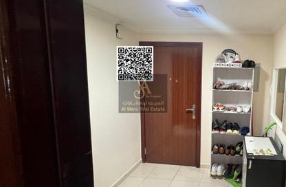 شقة - غرفة نوم - 2 حمامات للبيع في أورينت تاور 1 - أورينت تاور - البستان - عجمان