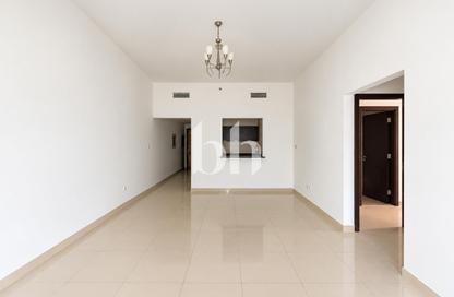 Apartment - 2 - 3 for rent in Bermuda Views - Dubai Sports City - Dubai