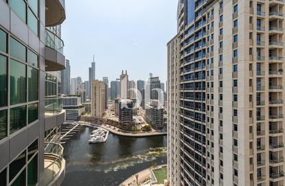 Apartment - 1 Bedroom - 2 Bathrooms for sale in The Point - Dubai Marina - Dubai