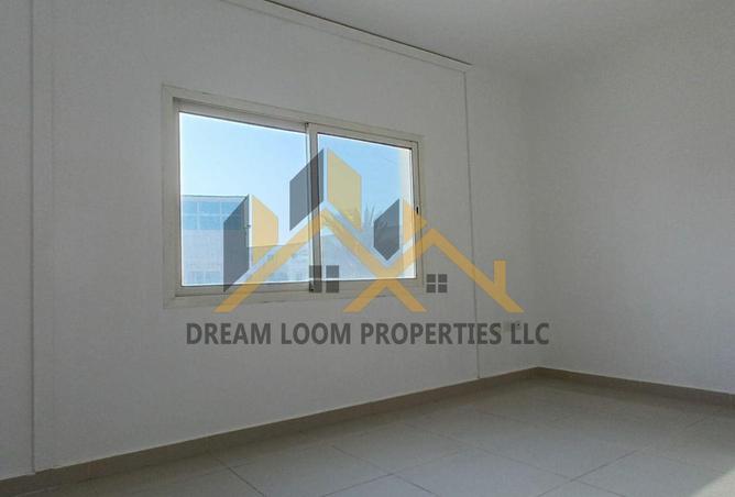 106424444 - Property Image 3
