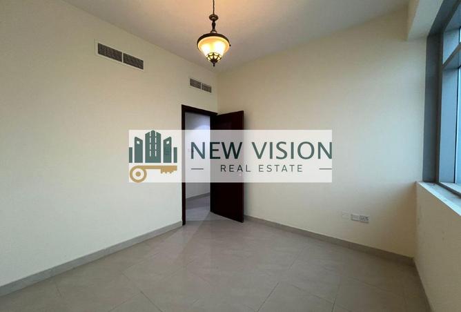96112556 - Property Image 3