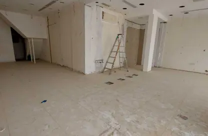 متجر - استوديو - 1 حمام للايجار في فلل الروضة 2 - 2  الروضة - الروضة - عجمان