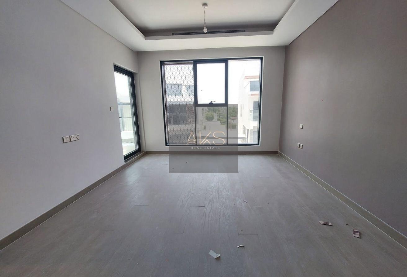 BRAND NEW 6 BEDROOM VILLA| DAMAC HILLS photo 4