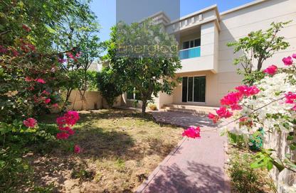Villa - 3 Bedrooms - 3 Bathrooms for rent in Umm Suqeim 2 Villas - Umm Suqeim 2 - Umm Suqeim - Dubai