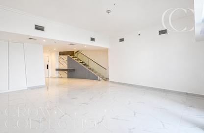 Apartment - 3 Bedrooms - 4 Bathrooms for sale in Cayan Tower - Dubai Marina - Dubai
