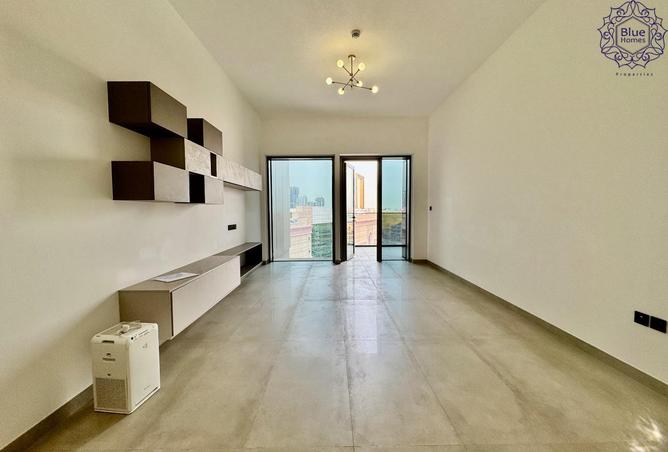 69093023 - Property Image 2