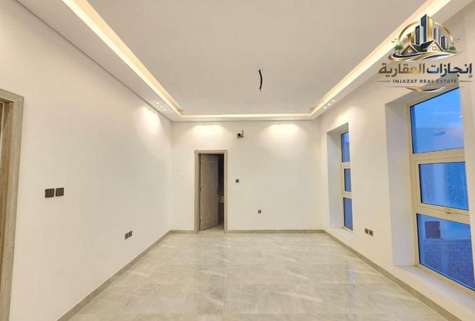 70671204 - Property Image 2