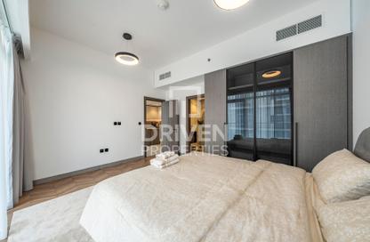 Apartment - 1 Bedroom - 2 Bathrooms for rent in Royal Regency - Business Bay - Dubai