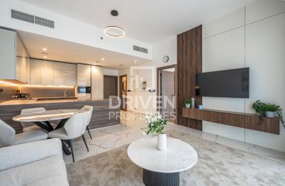 Apartment - 1 Bedroom - 2 Bathrooms for rent in Royal Regency - Business Bay - Dubai