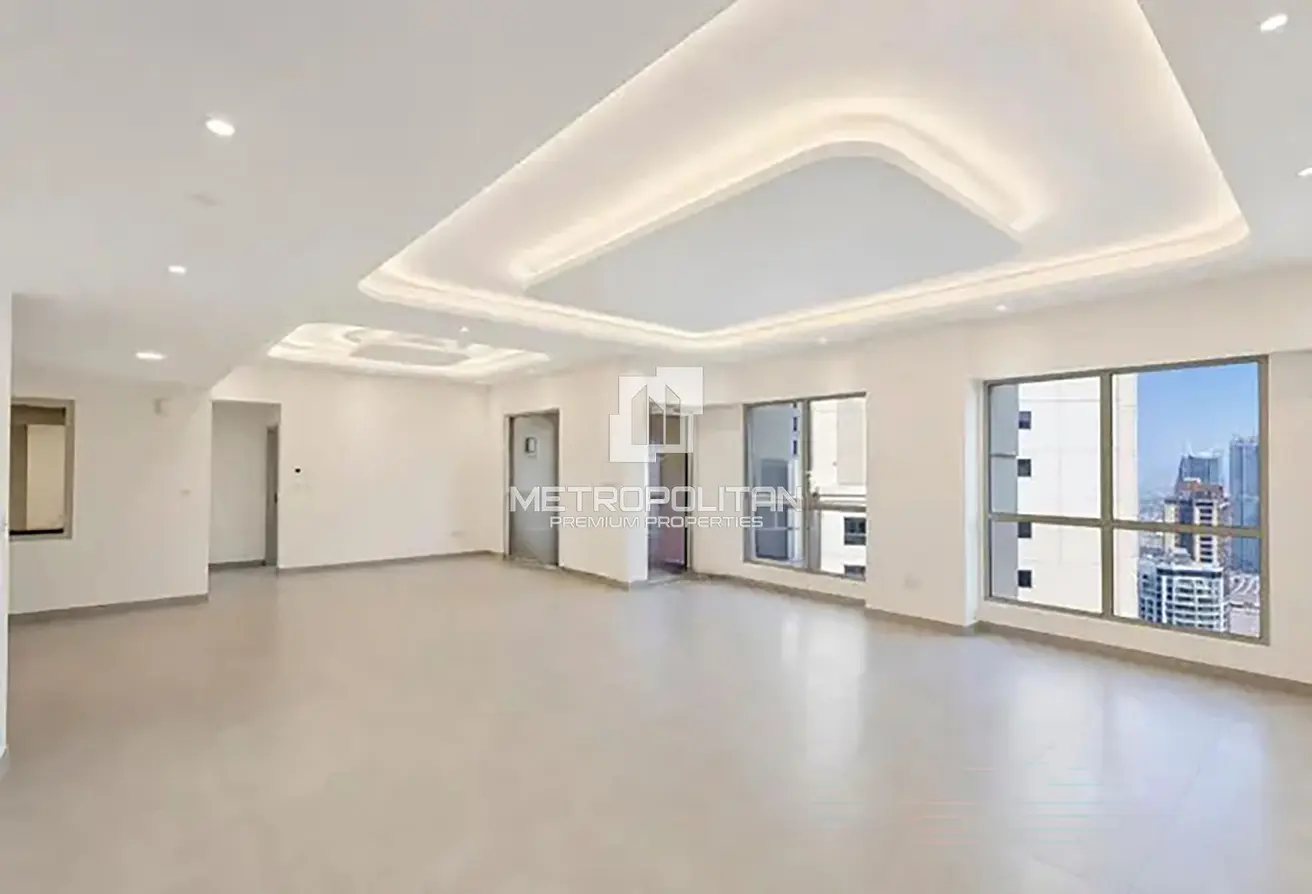 151370117 - Property Main Image