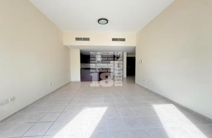 Apartment - 2 - 3 for sale in Building 153 - Contemporary Cluster - Discovery Gardens - Dubai