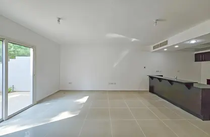 تاون هاوس - 2 غرف نوم - 3 حمامات للايجار في طراز عربي - فيلات الريف - الريف - أبوظبي