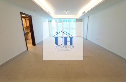Apartment - 4 Bedrooms - 6 Bathrooms for rent in Corniche Road - Abu Dhabi