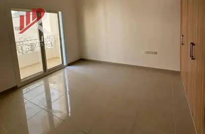 Villa - 4 Bedrooms - 5 Bathrooms for rent in Al Hamriyah - Sharjah