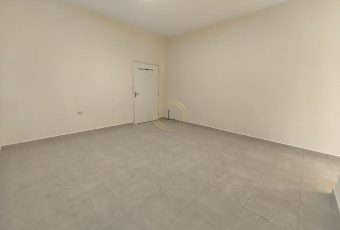 86191227 - Property Image 2