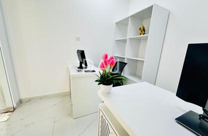 Office Space - Studio - 1 Bathroom for rent in Reem Residency - Al Karama - Dubai