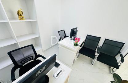 Office Space - Studio - 1 Bathroom for rent in Reem Residency - Al Karama - Dubai