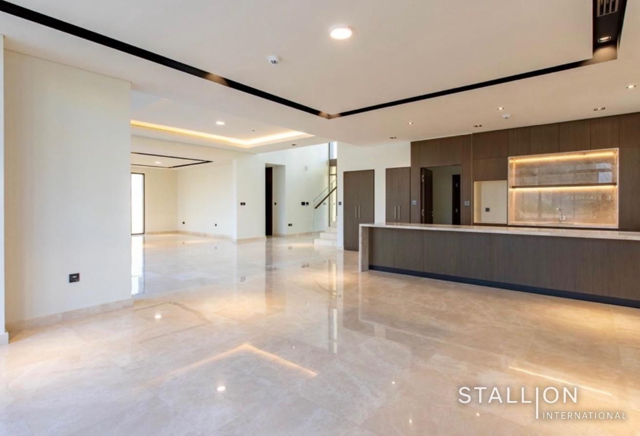 5 Bedroom Villa in Dubai Hills with Private Garden photo 4