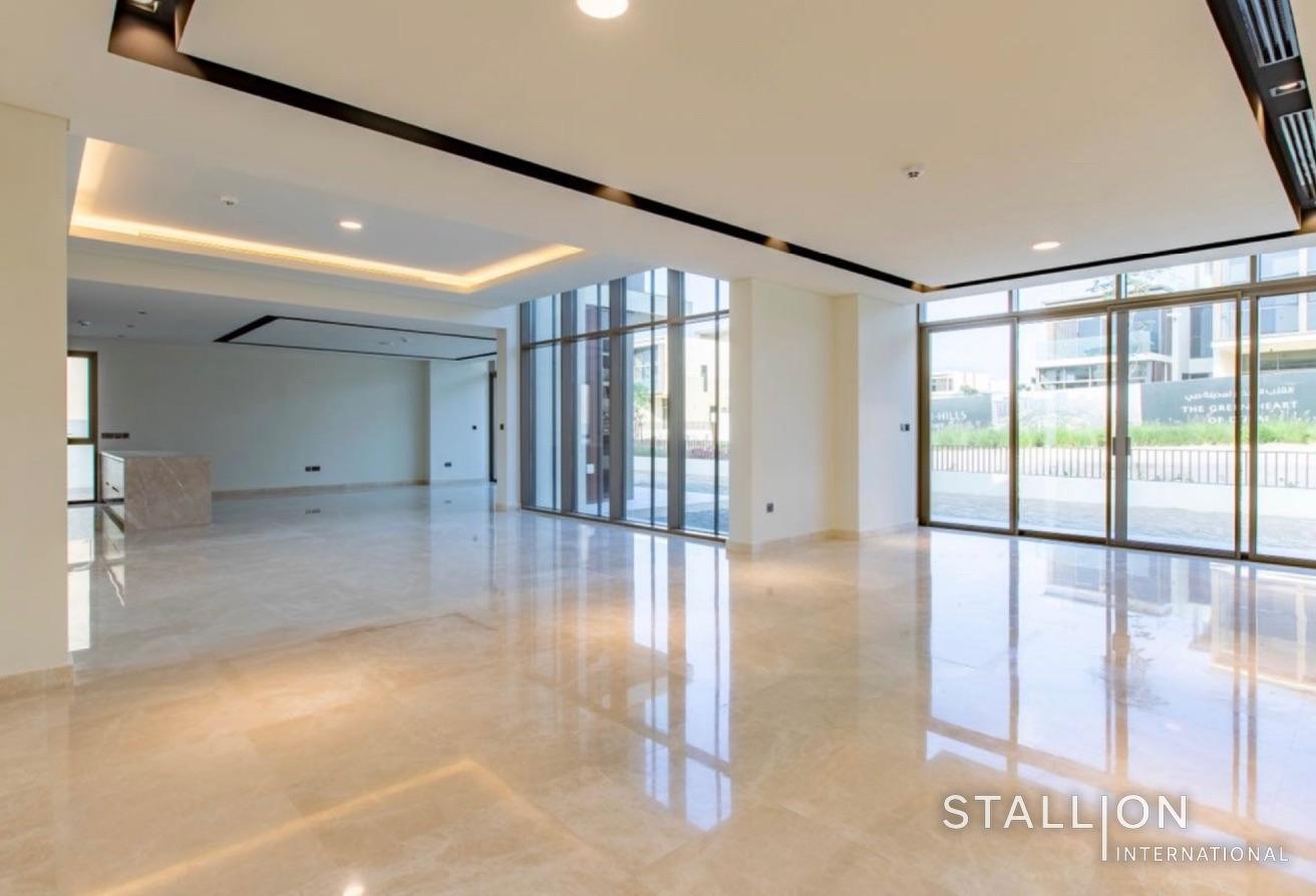 5 Bedroom Villa in Dubai Hills with Private Garden photo 9