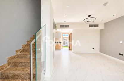 Townhouse - 1 - 2 for rent in Rukan 3 - Rukan - Dubai