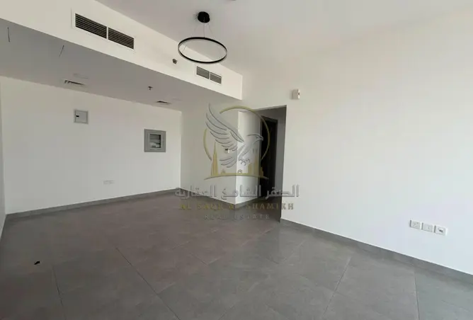135648296 - Property Image 3