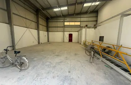Warehouse - Studio - 1 Bathroom for rent in Industrial Area 12 - Sharjah Industrial Area - Sharjah
