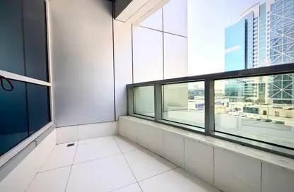 شقة - 3 غرف نوم - 5 حمامات للايجار في شارع الخالدية - الخالدية - أبوظبي