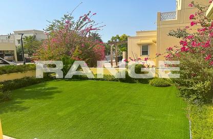 Villa - 4 Bedrooms - 3 Bathrooms for rent in Meadows 9 - Meadows - Dubai