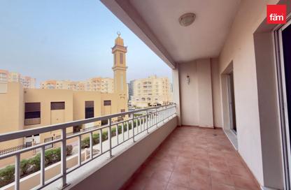 Apartment - 1 - 2 for rent in Mazaya 13 - Queue Point - Liwan - Dubai