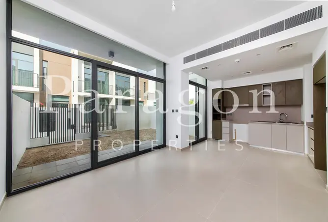 162801115 - Property Image 3