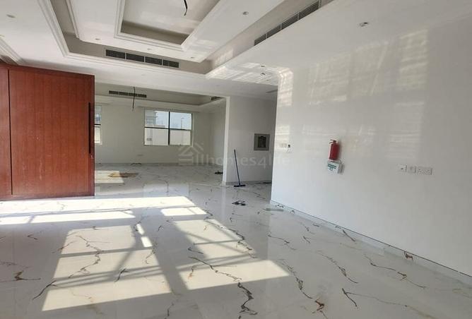 129278954 - Property Main Image