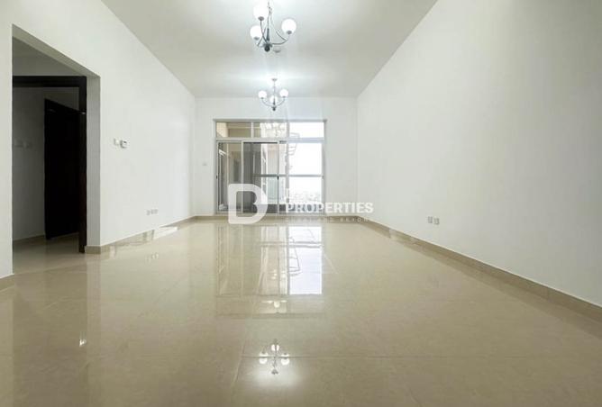 135141104 - Property Image 2