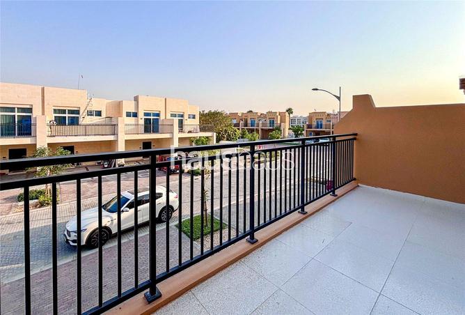 65153310 - Property Image 3