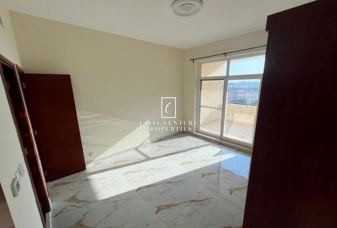 68297145 - Property Image 2