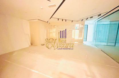 Office Space - Studio - 4 for rent in Conrad Commercial Tower - Sheikh Zayed Road - Dubai Office Space - Studio - 4 for rent in Conrad Commercial Tower - Sheikh Zayed Road - Dubai